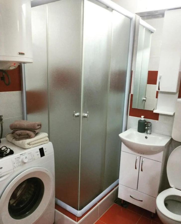 Apartment Stan Na Dan Valentina Loznica